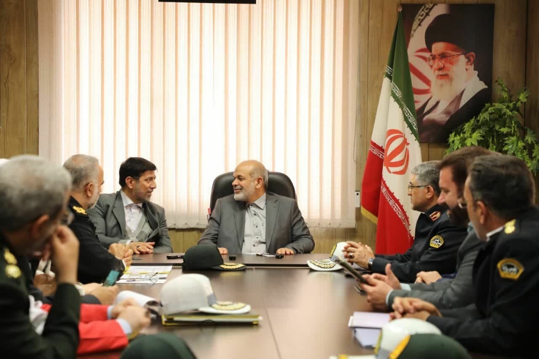 حضور وزیر کشور در شورای راهبردی تصادفات استان قم