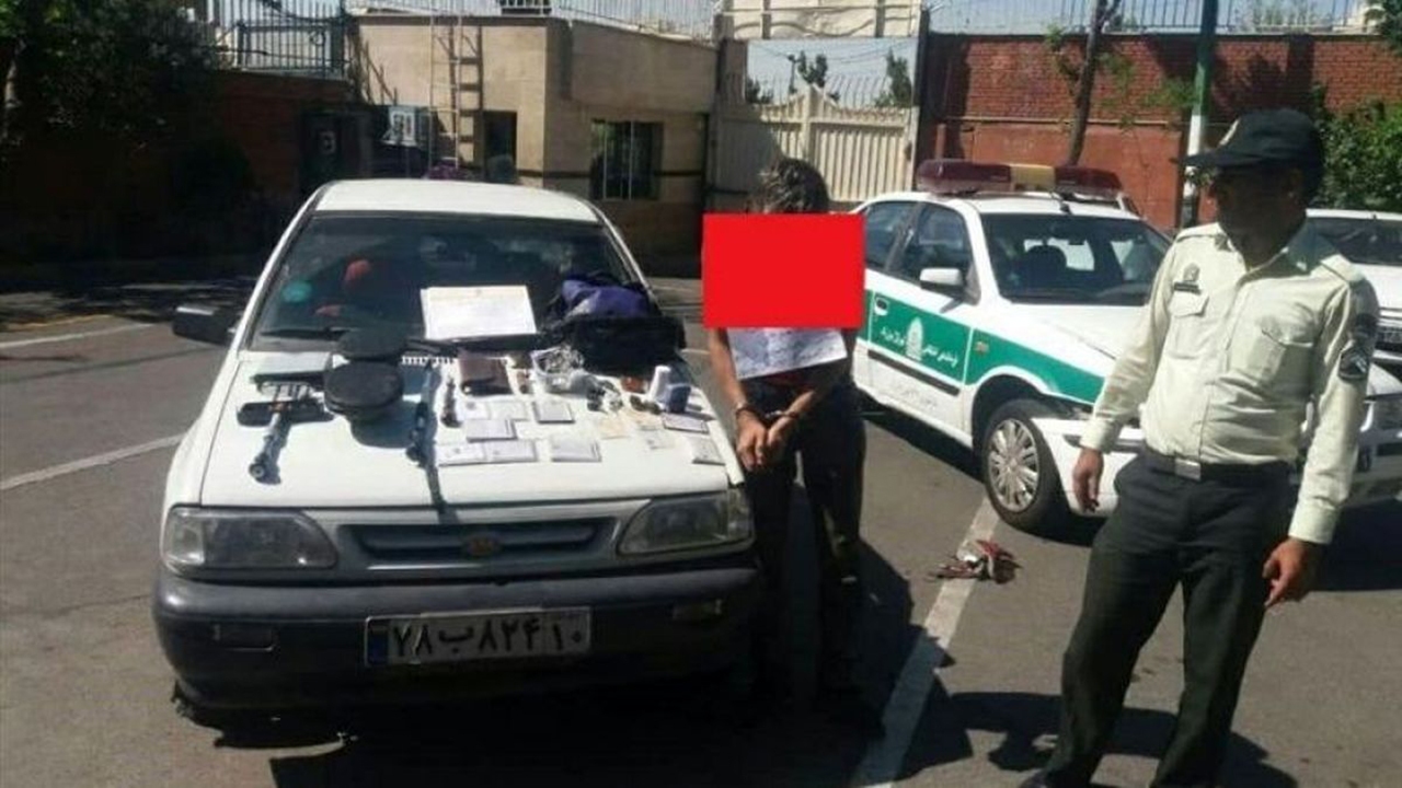دستگیری سارقان حرفه‌ای محتویات خودرو در حین سرقت
