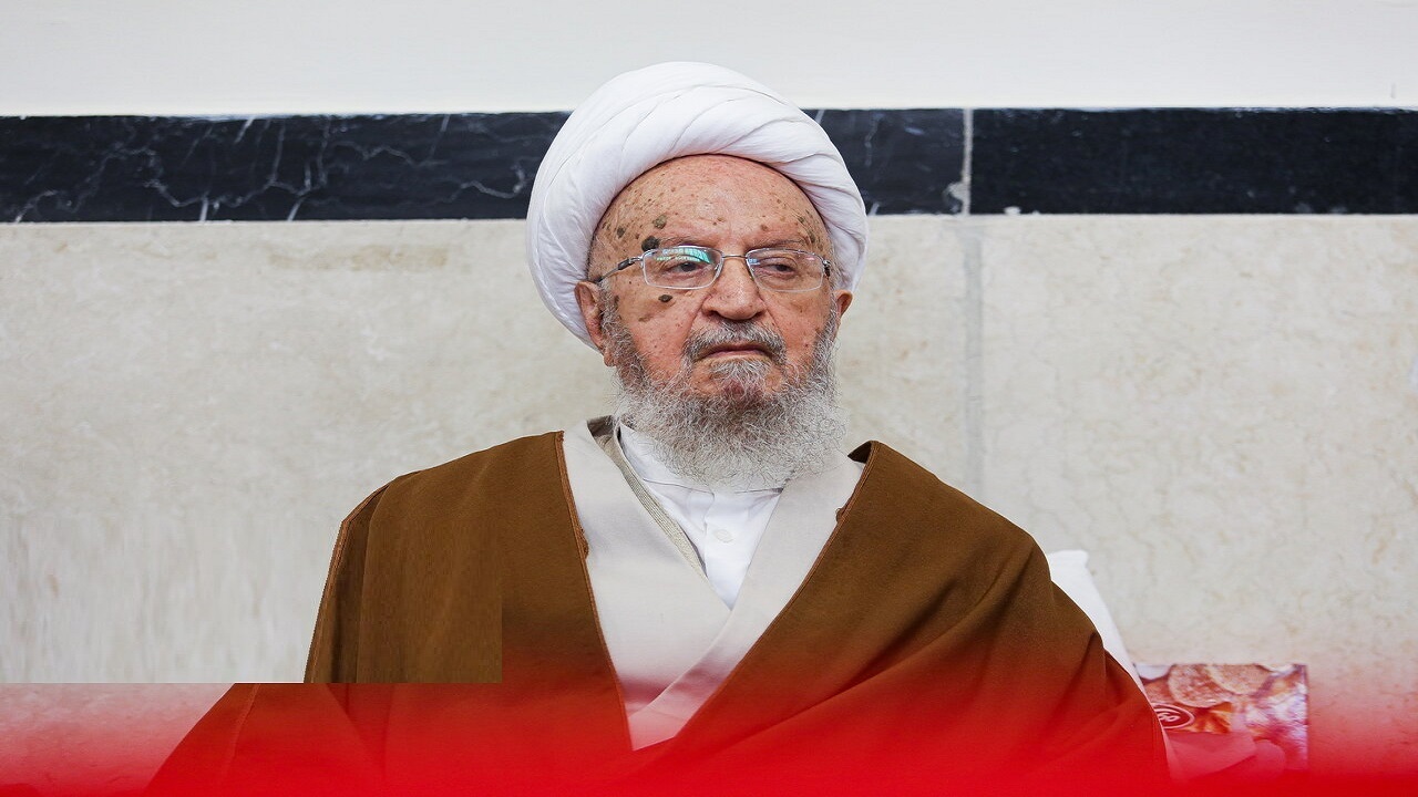 نیروی انتظامی ضمن برخورد با برهم زنندگان نظم، مأمور به محبت و رحمت است