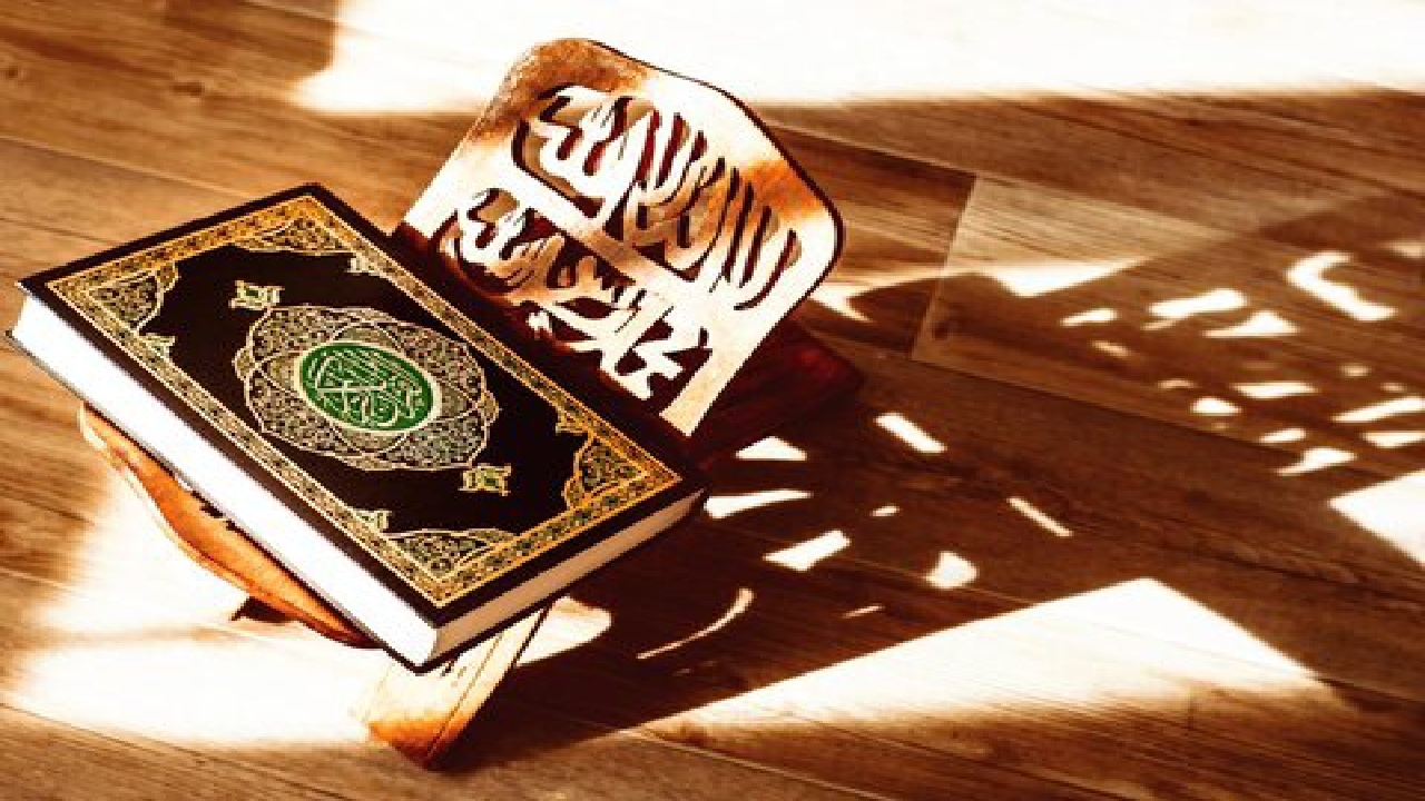 سنگ محک انسان‌ها در روز قیامت چه کسانی هستند؟