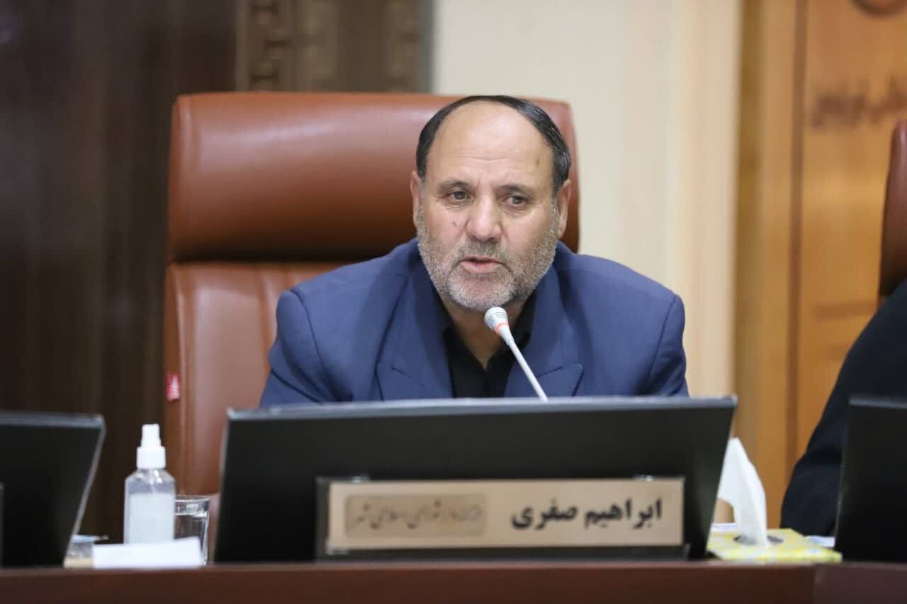 مدیران مناطق نسبت به اجرا و تکمیل پروژه‌ها اقدام کنند