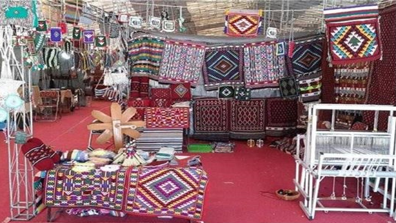 برگزاری نمایشگاه ملی صنایع‌ دستی تا ۱۵ فروردین در بابلسر