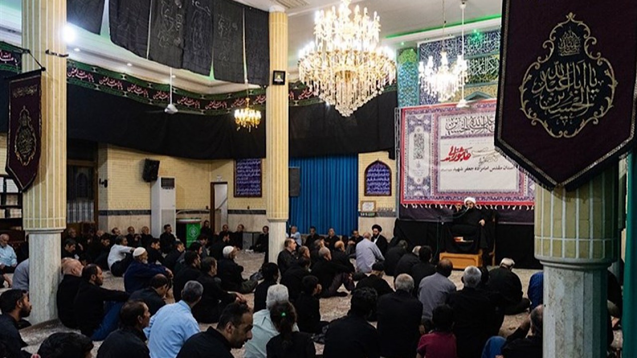 بیش از ۶ میلیون زائر در بقاع متبرکه حضور یافتند