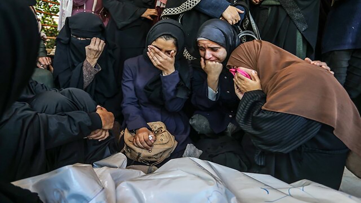 سه پرده از زندگی یک قهرمان به انتخاب مجازی‌نویسان + فیلم