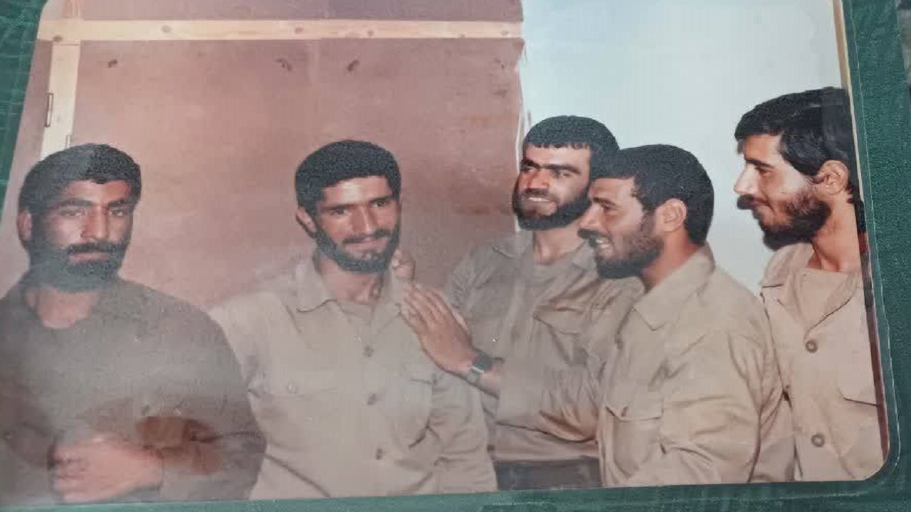 پیش بینی حاج قاسم درباره دو فتنه در کشور و تاکید به حمایت از رهبر