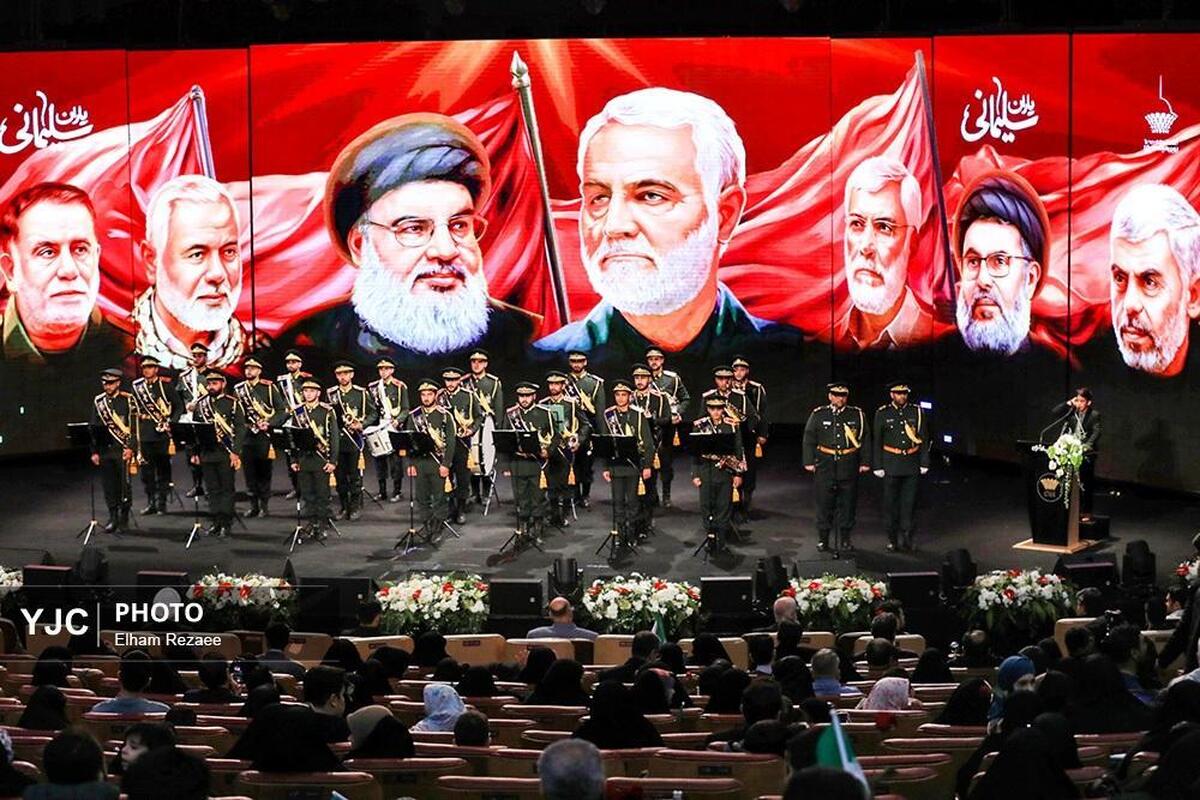 مراسم بزرگداشت شهدای نیروی قدس در دفاع مقدس۱۲ روزه