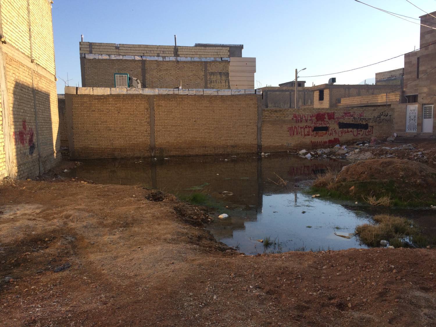 معابر گل آلود