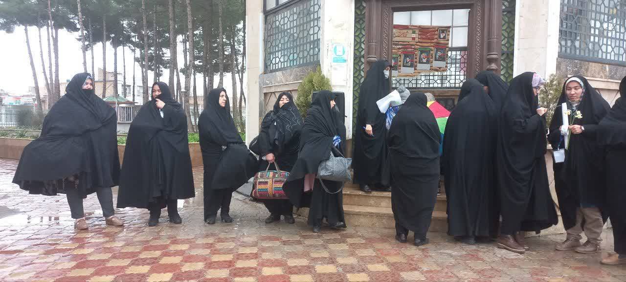 بدرقه بسیجیان به اردوی راهیان نور
