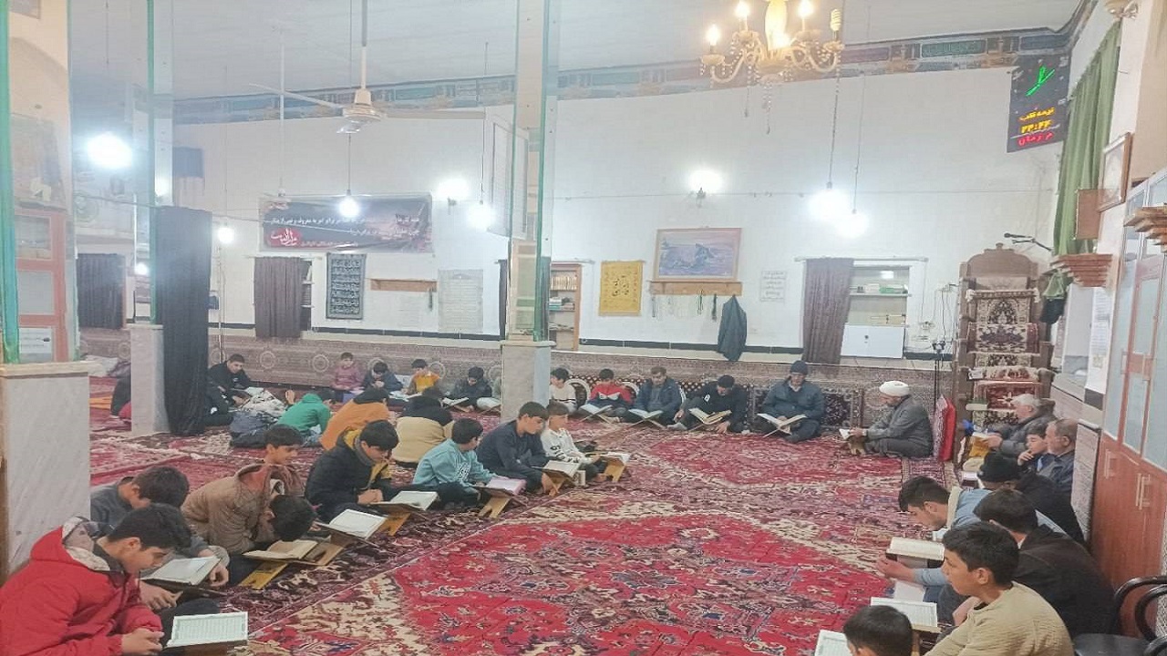 برگزاری کلاس آموزشی قرآن کریم در کلوانق + عکس