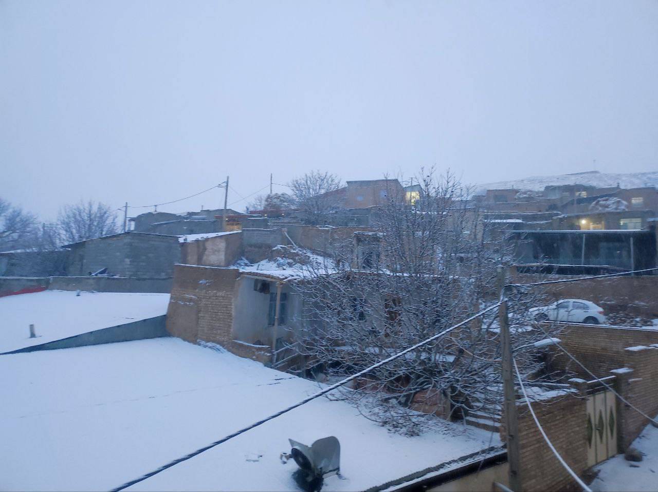بارش برف در روستای گردشگری توآباد بارش برف در روستای گردشگری توآباد