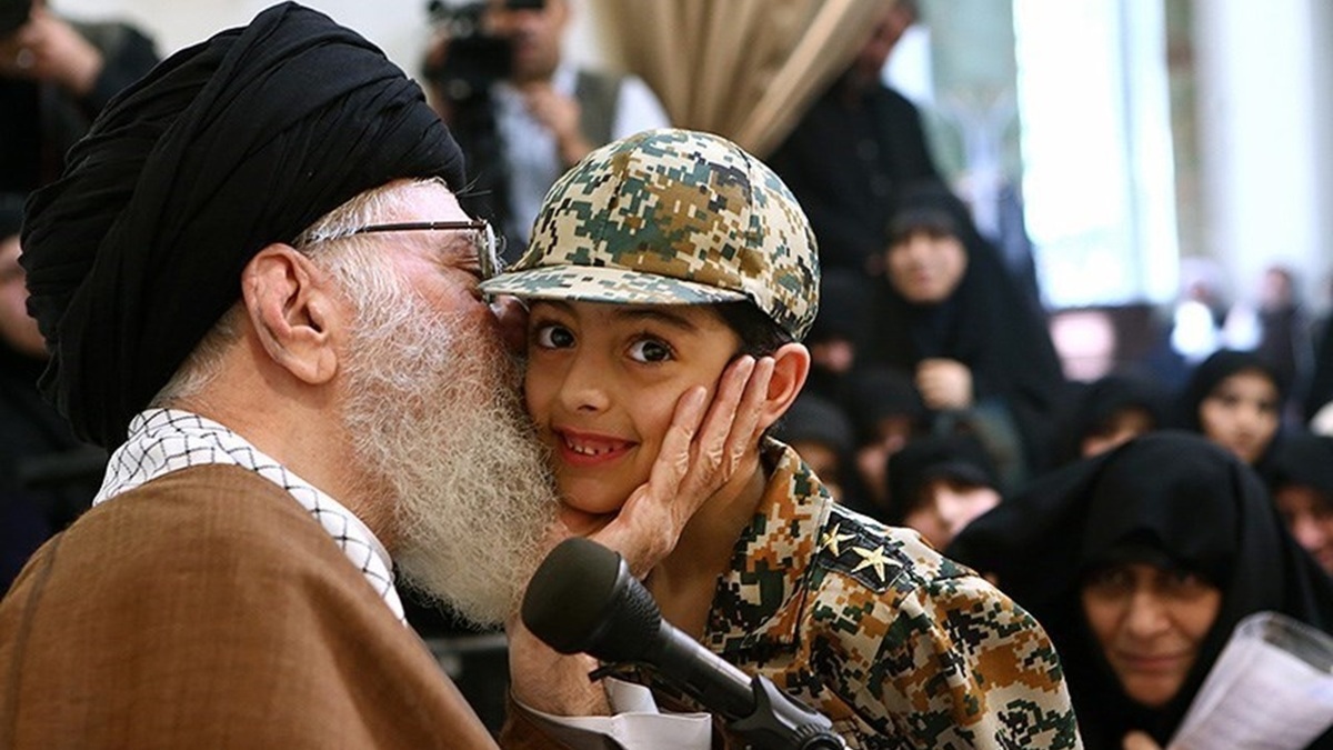 آمادگی حرم مطهر علوی به مناسبت ولادت امیرالمومنین (ع) + فیلم