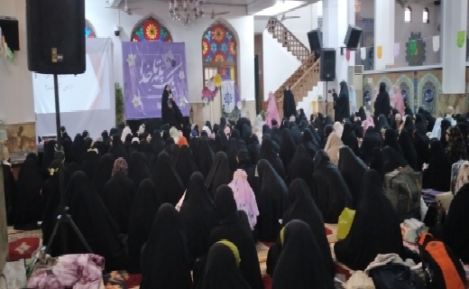 مراسم معنوی اعتکاف در مصلی رشت +تصاویر