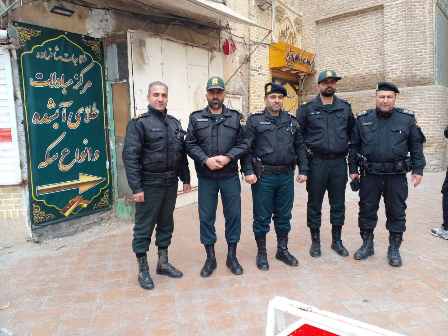 حضور ماموران نیروی انتظامی در مراسم راهپیمایی
