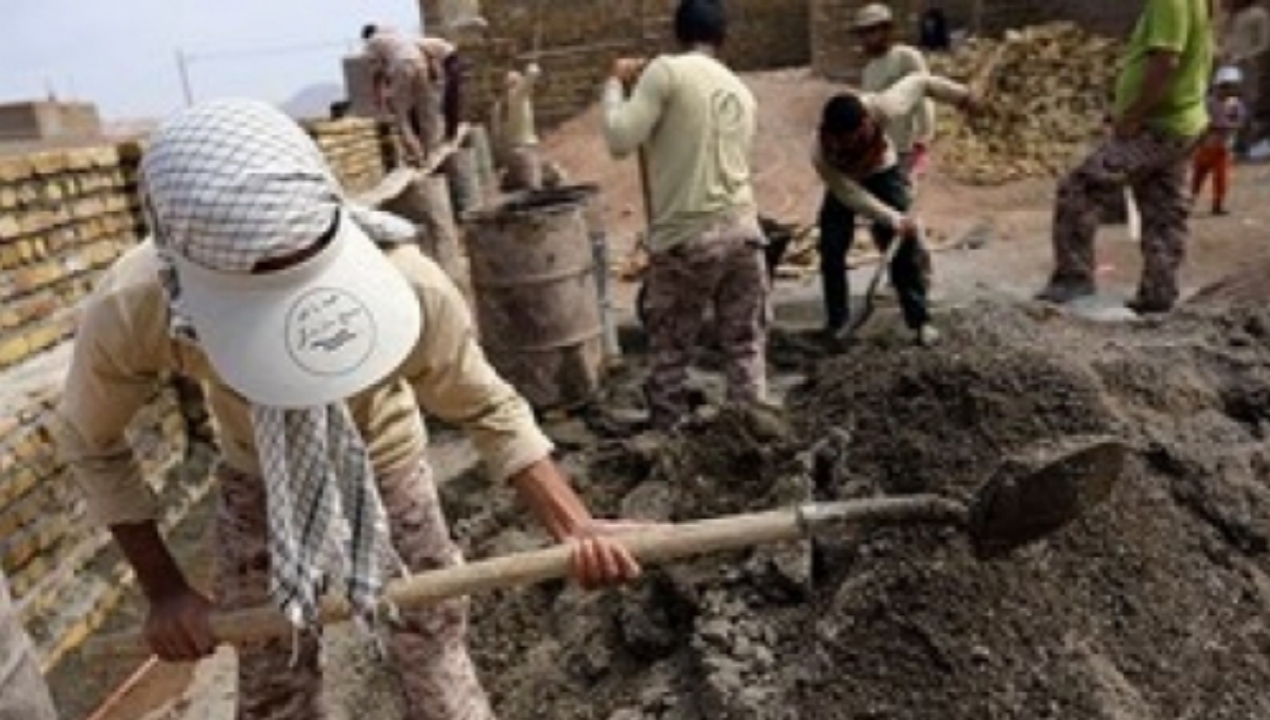 ساخت ۲۳۰ حمام و سرویس بهداشتی روستایی در نورآباد توسط بسیج سازندگی