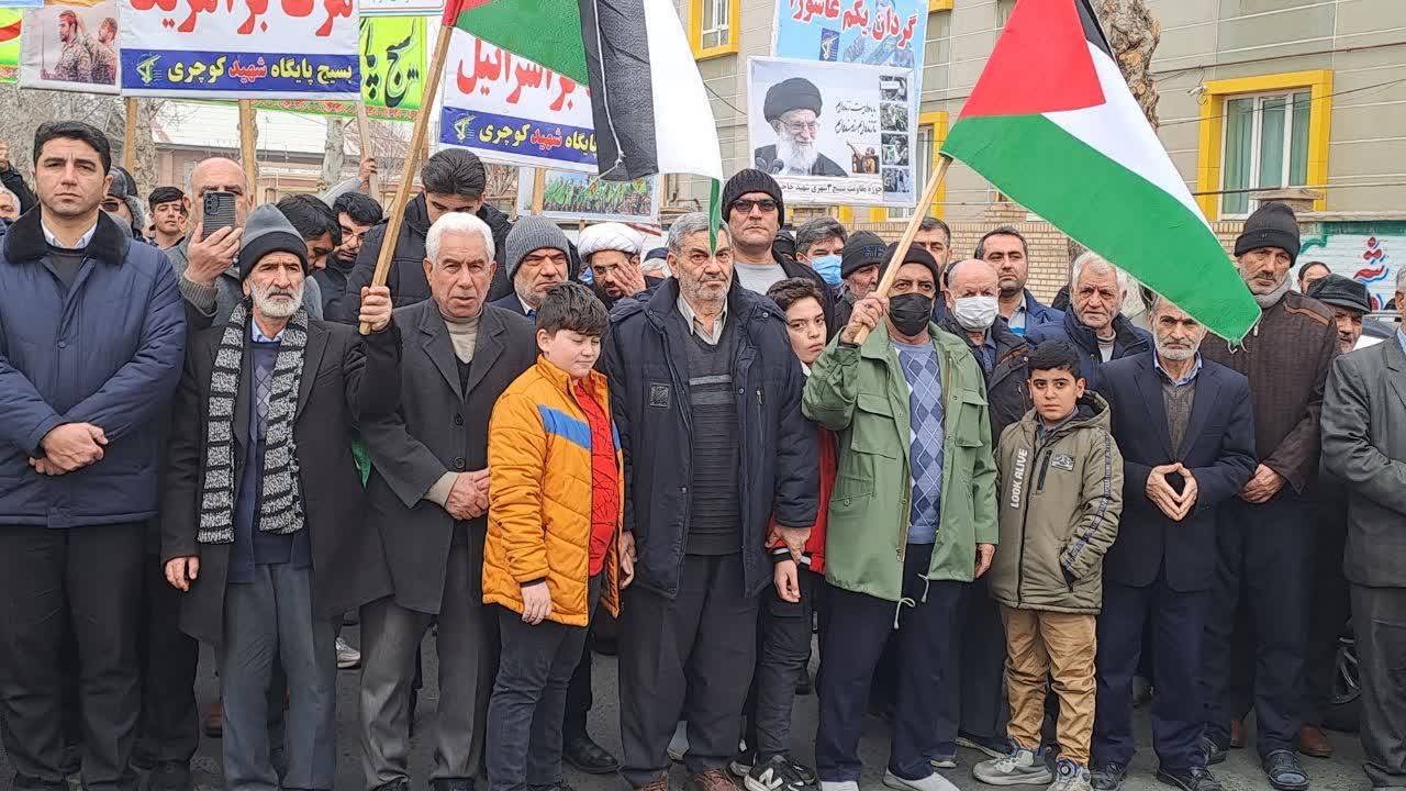 برگزاری مراسم راهپیمایی در خوی برگزاری مراسم راهپیمایی در خوی