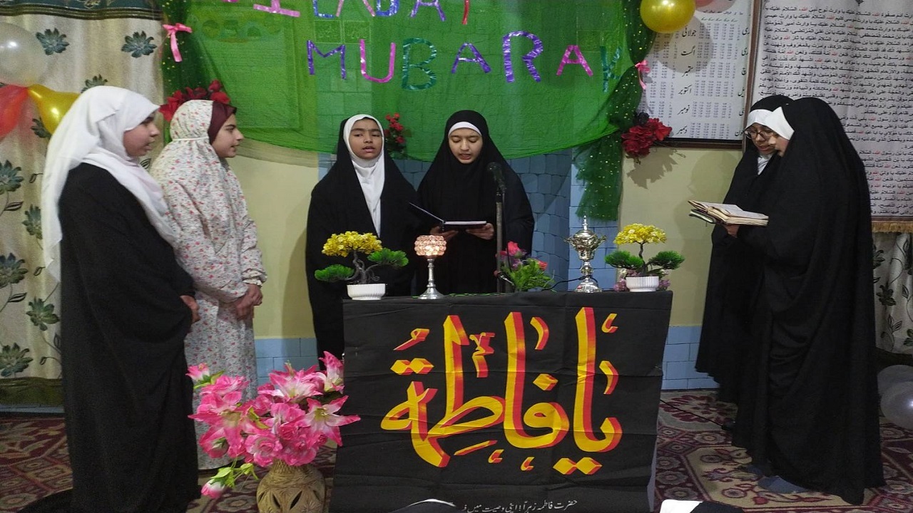 جشن دخترانه ولادت حضرت زهرا (س) در کشمیر + عکس