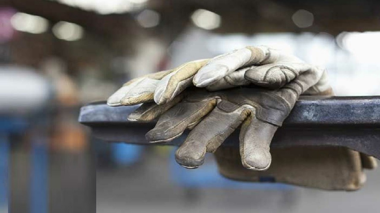 قطعی برق بلای جان واحدهای صنعتی قم