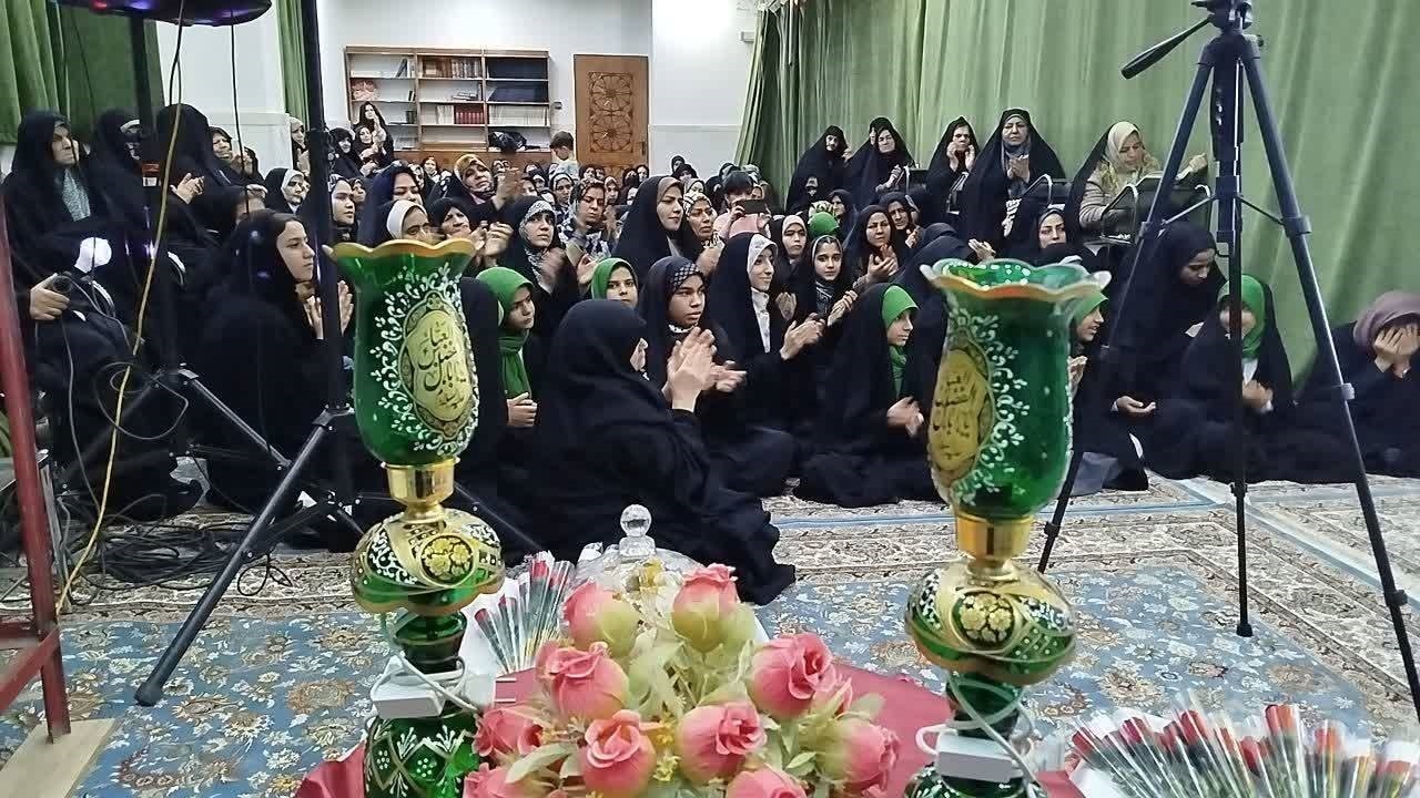 گوشه‌هایی از مراسم جشن میلاد حضرت فاطمه (س) در مشهد