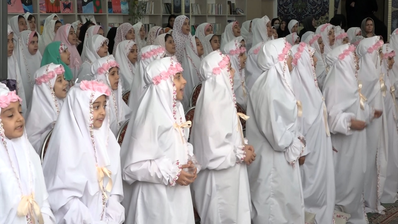جشن تکلیف دختران در سنندج +فیلم