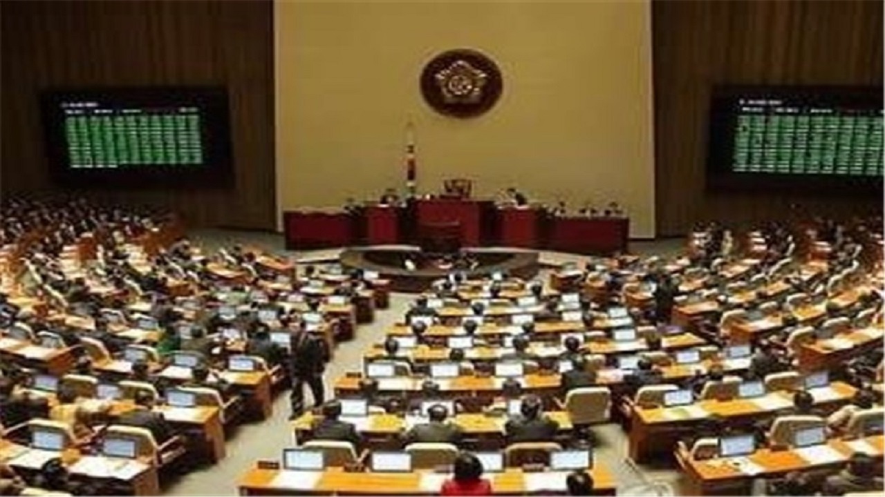 رئیس جمهور موقت کره جنوبی برکنار شد