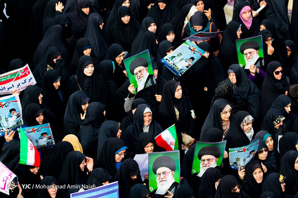 حضور بانوان در مراسم راهپیمایی