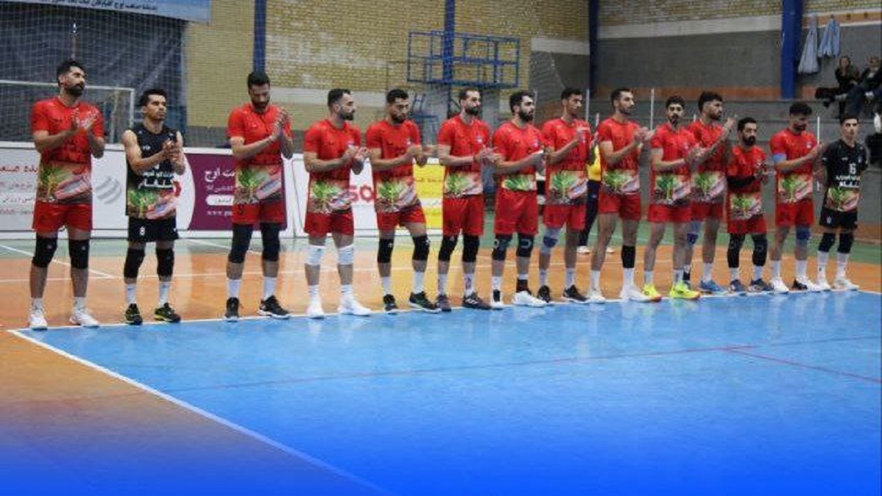 پیروزی مقتدرانه گلفام مقابل قعرنشین لیگ یک والیبال 