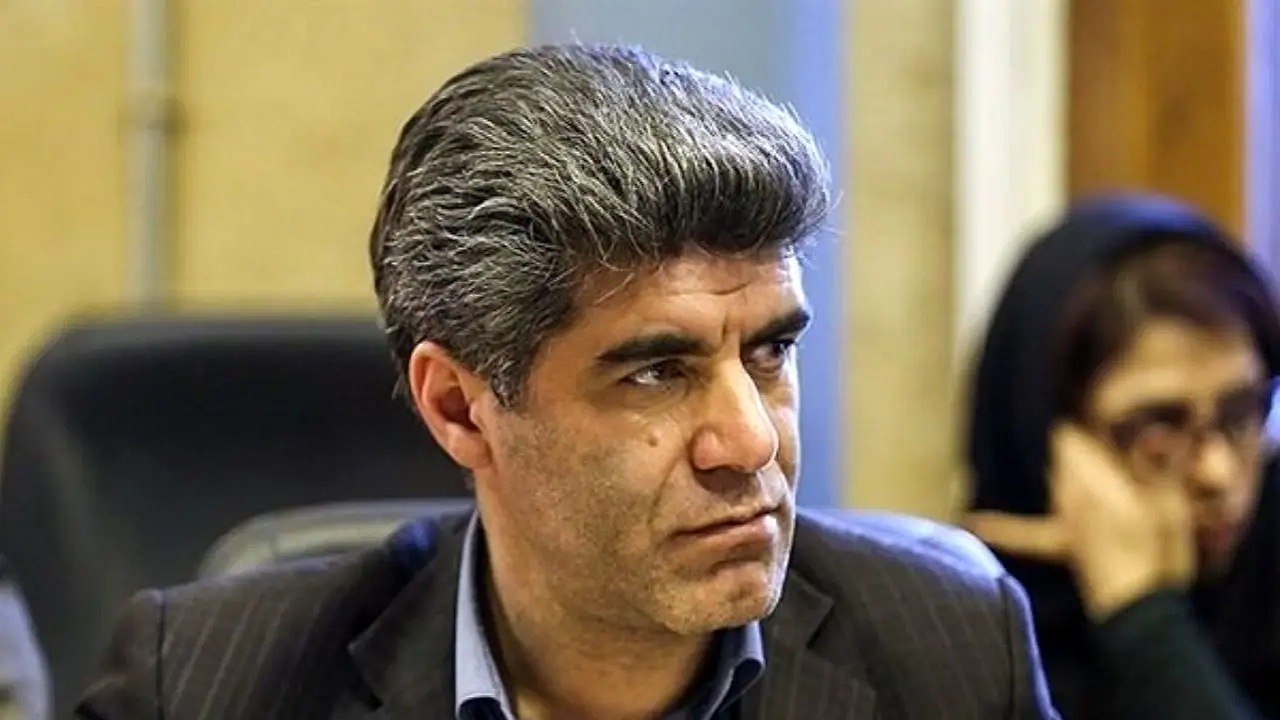 افزایش نرخ ارز قشر کم درآمد را دچار آسیب می‌کند/ تزریق مسکن به اقتصاد کشور دردی را درمان نمی‌کند