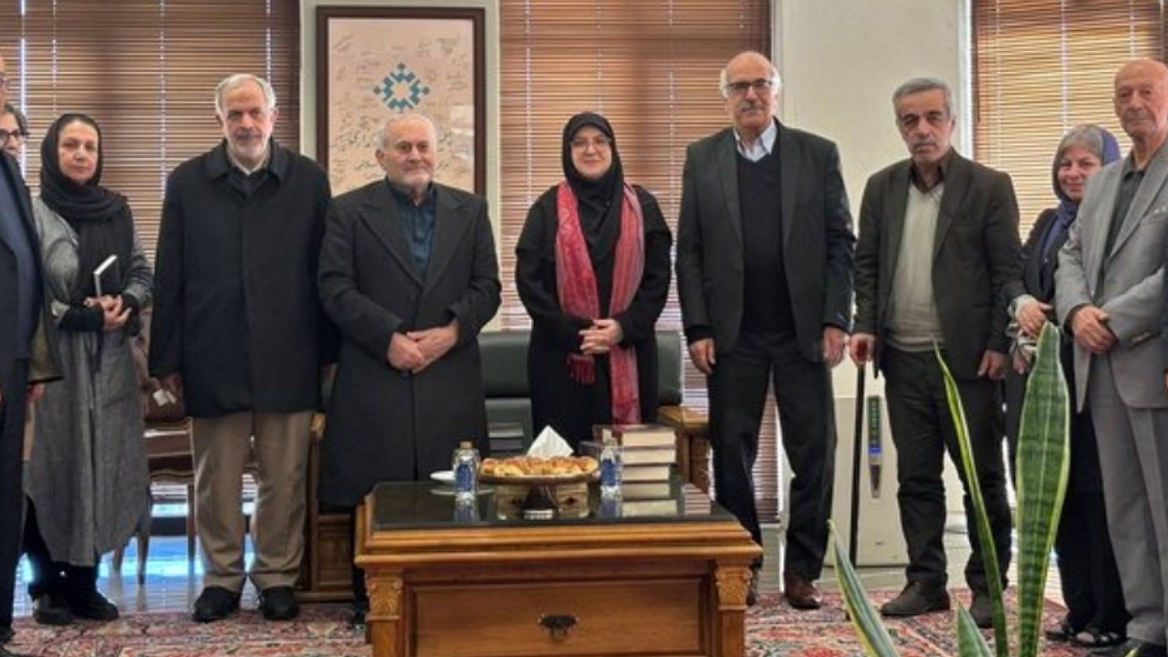 دیدار سخنگوی دولت با رئیس و اعضای شورای عالی علمی مرکز دائرةالمعارف بزرگ اسلامی