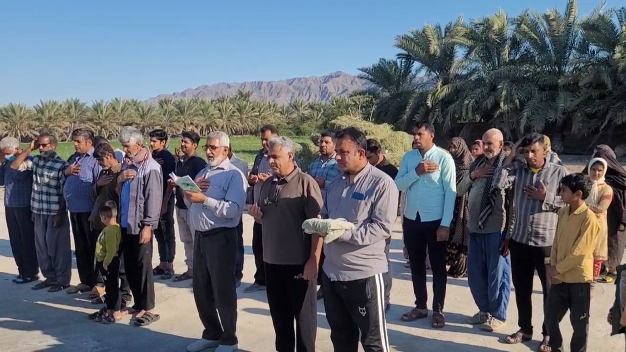 برگزاری دعای باران در روستای سرزه بخش شمیل بندرعباس +فیلم