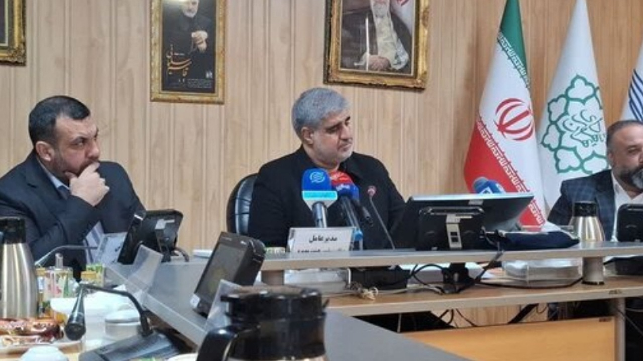 انجام تست‌های شبانه تراموا در ۶ شب/ نوسازی هزار و ۲۶۶ اتوبوس طی ۳ سال اخیر