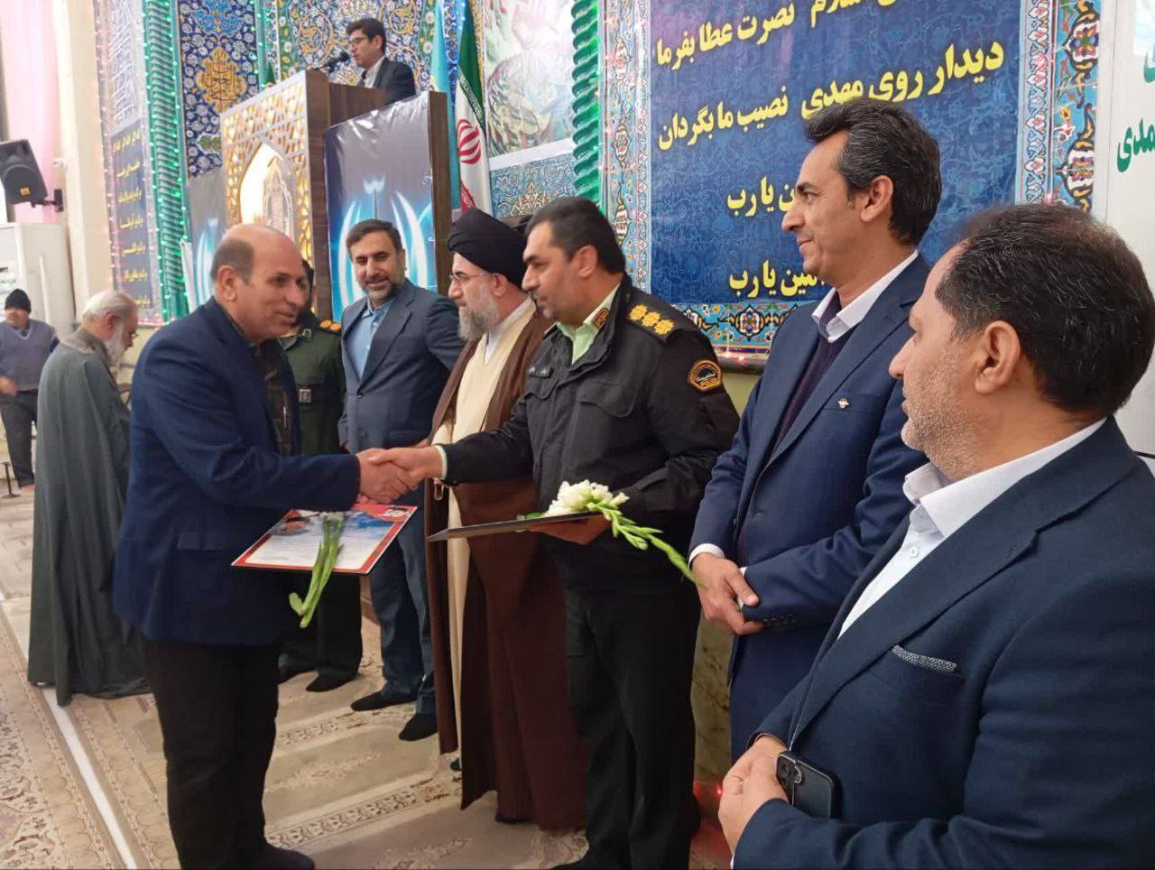 مراسم تجلیل از حانواده معظم شهدا