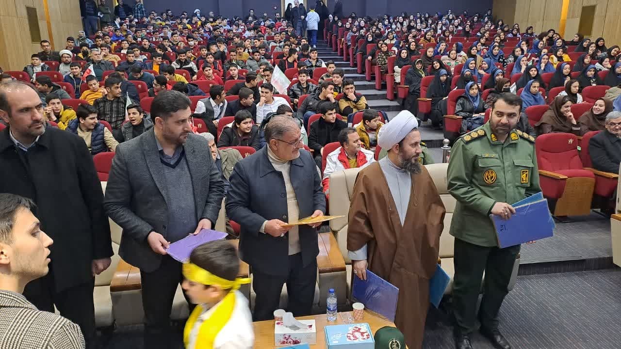 جشن پیروزی انقلاب در خوی