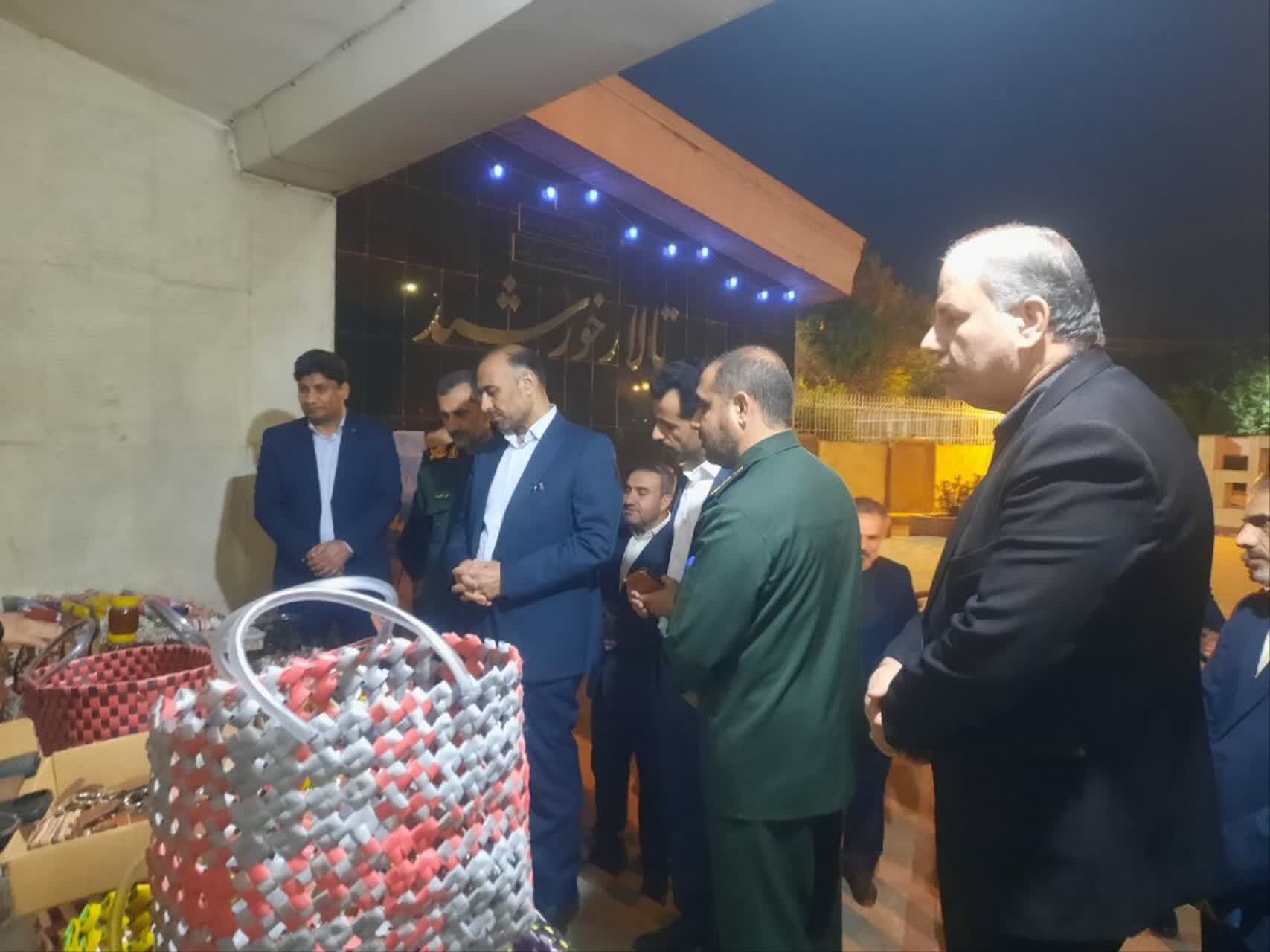 برپایی نمایشگاه صنایع دستی همزمان با دهه فجر در اندیمشک