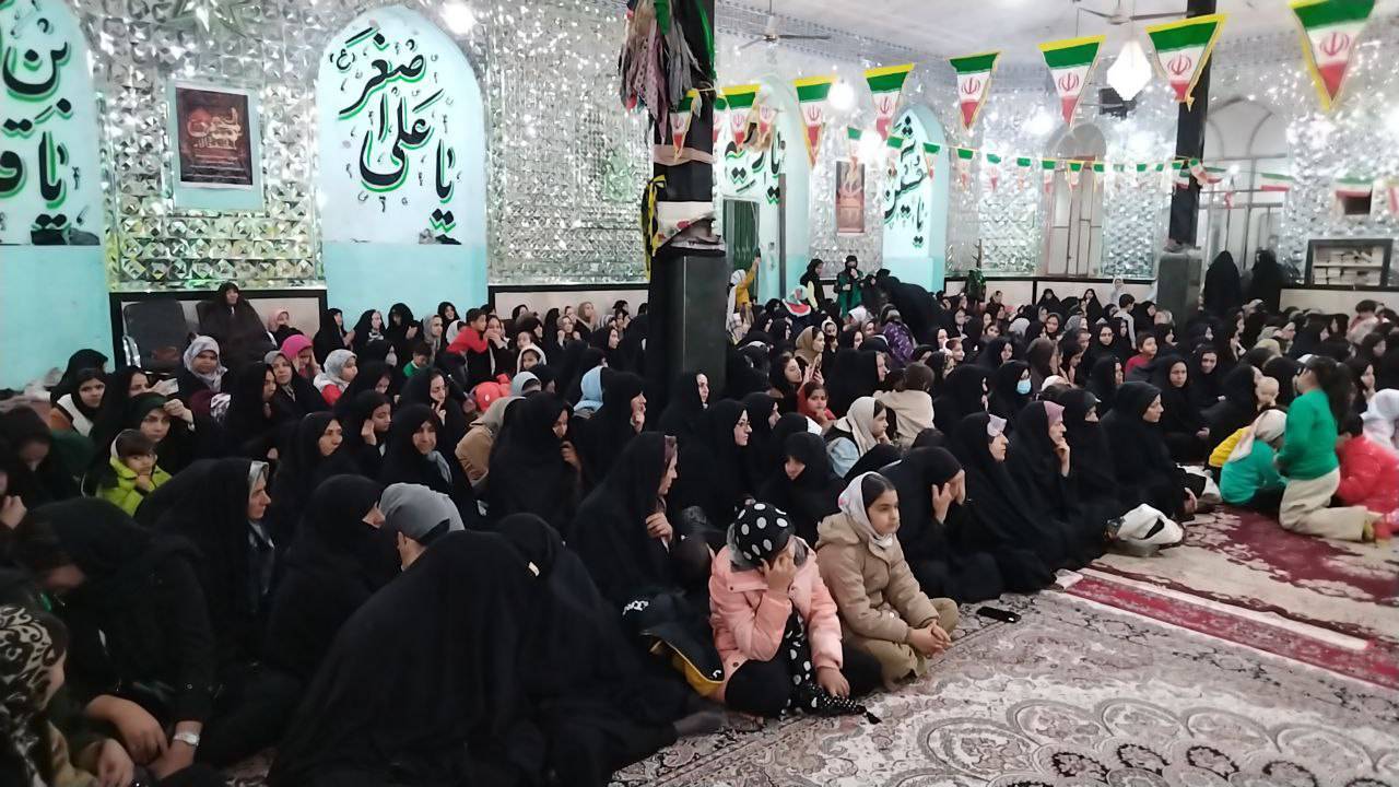 اجتماع مردم انابد در مراسم نیمه شعبان