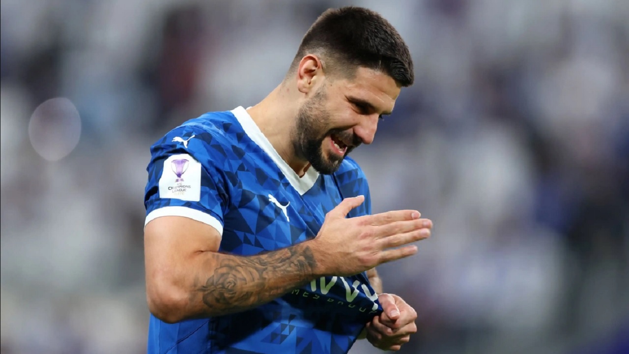 میتروویچ آماده بازی با پرسپولیس شد