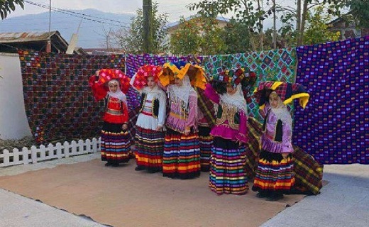 تصاویری از نکوداشت ثبت جهانی روستای چادرشب&zwnj;بافی
