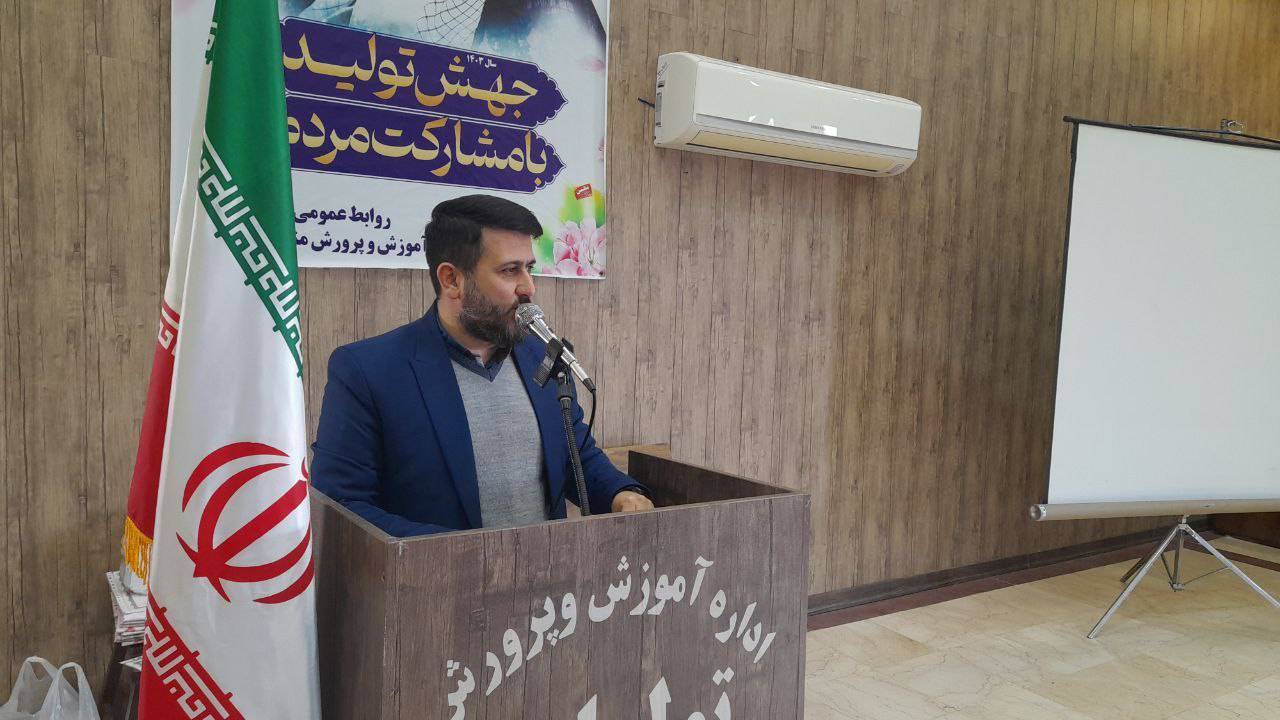 جشن پیروزی انقلاب در تولمات