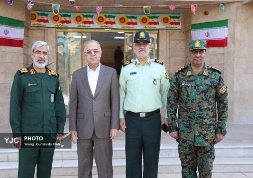 دیدار استاندار و فرمانده فراجا&nbsp;با فرمانده سپاه &nbsp;امام سجاد (ع) به مناسبت روز پاسدار&nbsp;