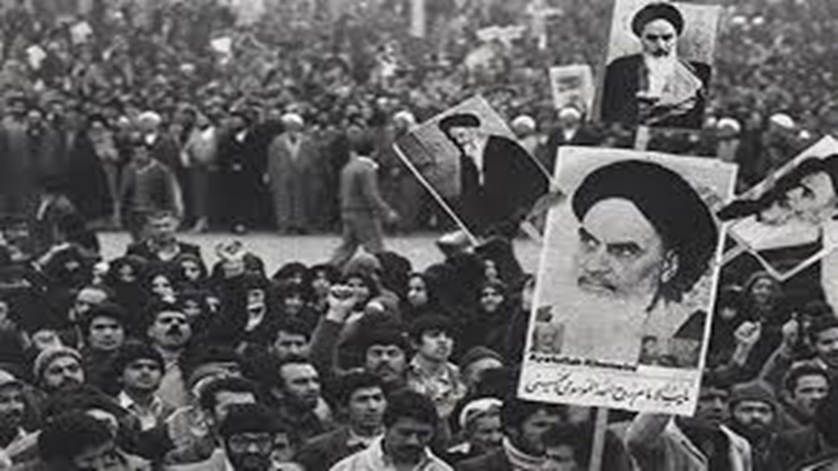 مروری بر مهم‌ترین وقایع انقلاب + فیلم