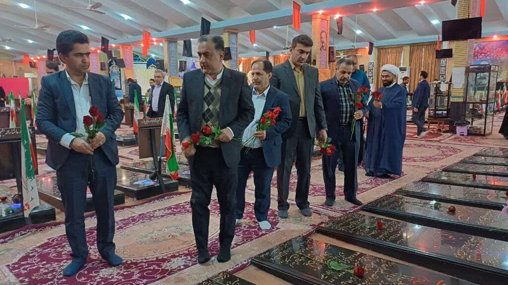 حال و هوای لارستان به مناسبت دهه فجر