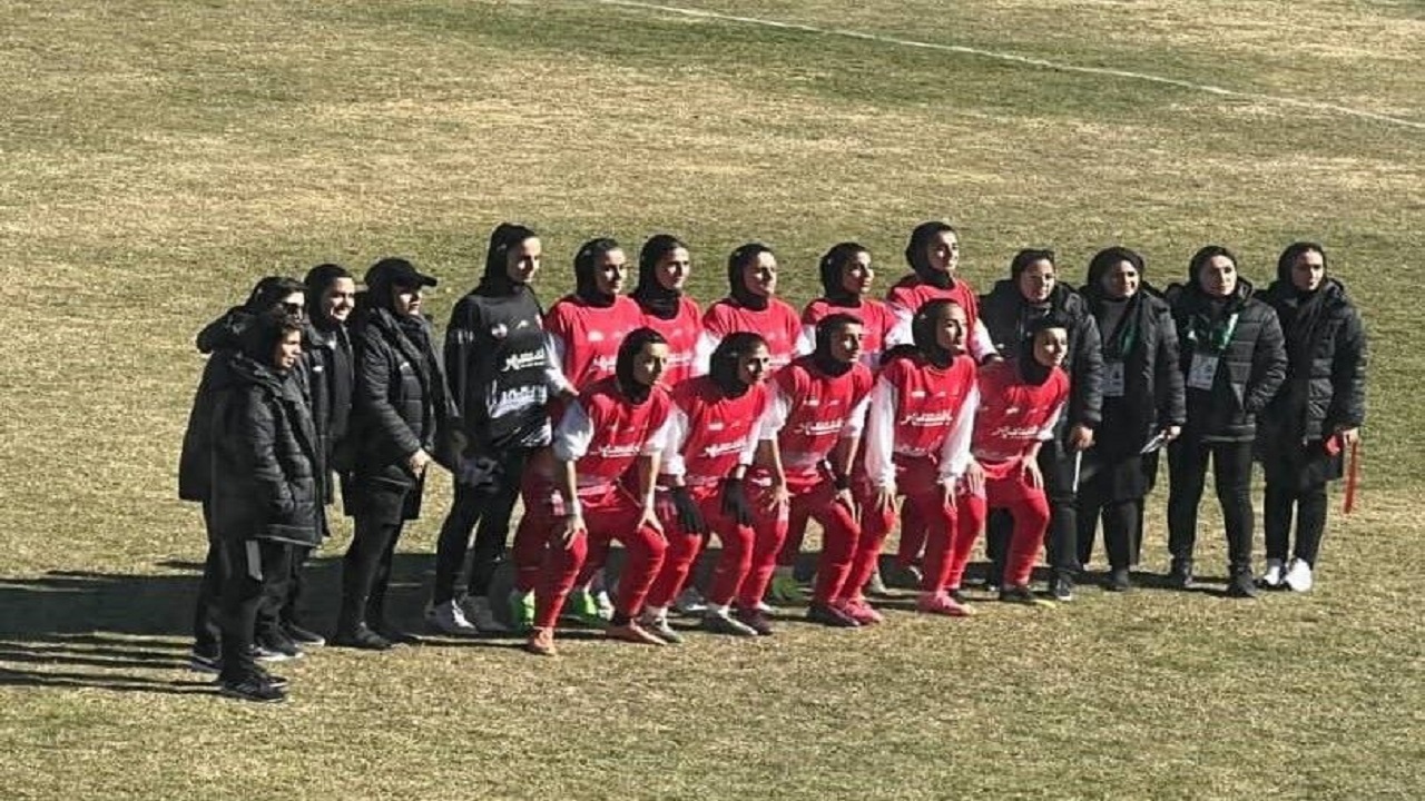 صعود تیم فوتبال بانوان پرسپولیس به لیگ برتر