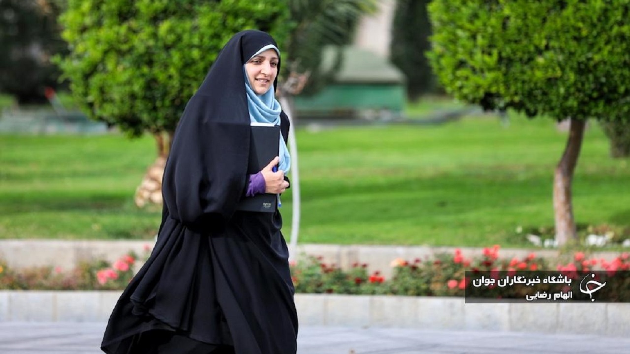برگزاری جلسه کمیسیون قضایی مجلس با حضور معاون امور زنان و خانواده رئیس‌جمهور