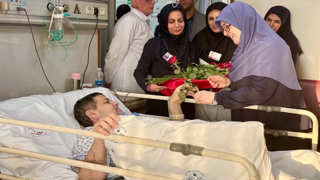 عیادت سخنگوی دولت از جانبازان دفاع مقدس به مناسبت روز جانباز