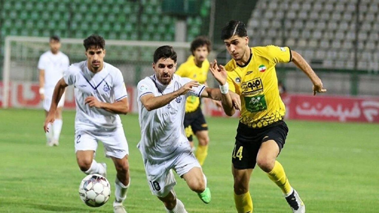 دیدار ملوان و سپاهان با کمک داور ویدئویی برگزار خواهد شد