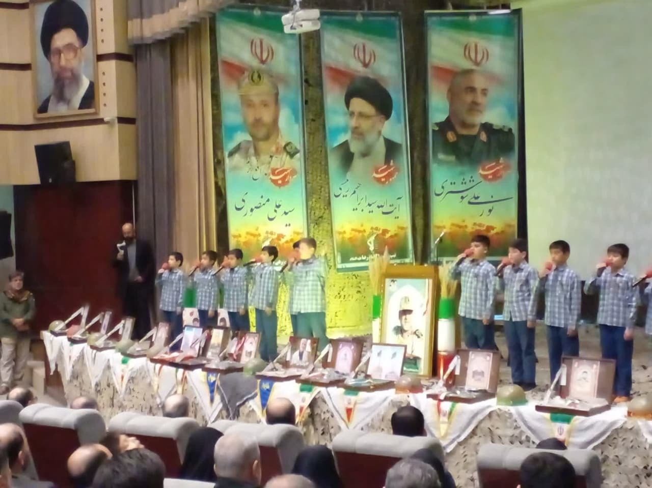 مراسم یادواره شهدا در نیشابور به مناسبت دهه فجر