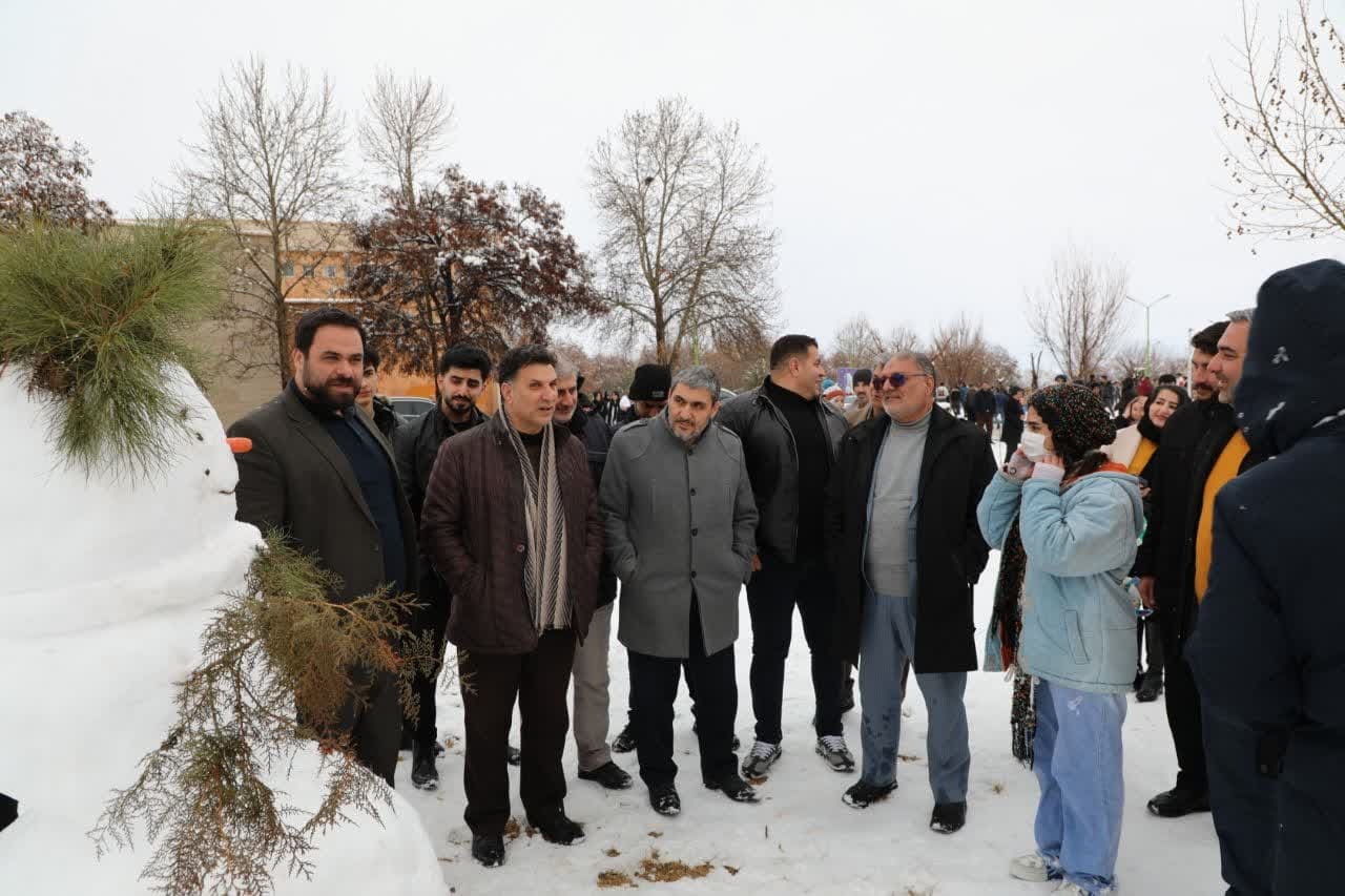 جشنواره آدم برفی