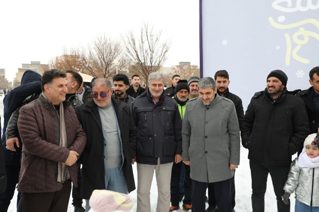 جسنواره آدم برفی ذر خوی