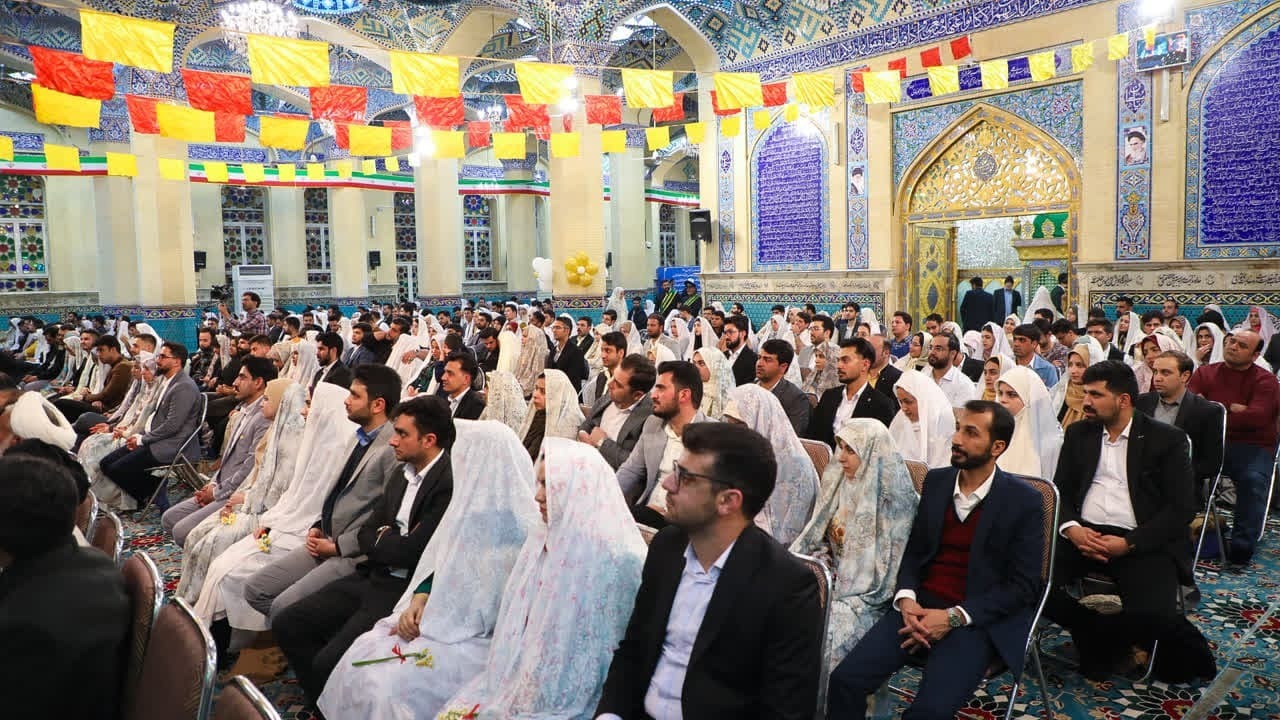 آغاز زندگی مشترک ۳۵۰ زوج دانشجوی یزدی