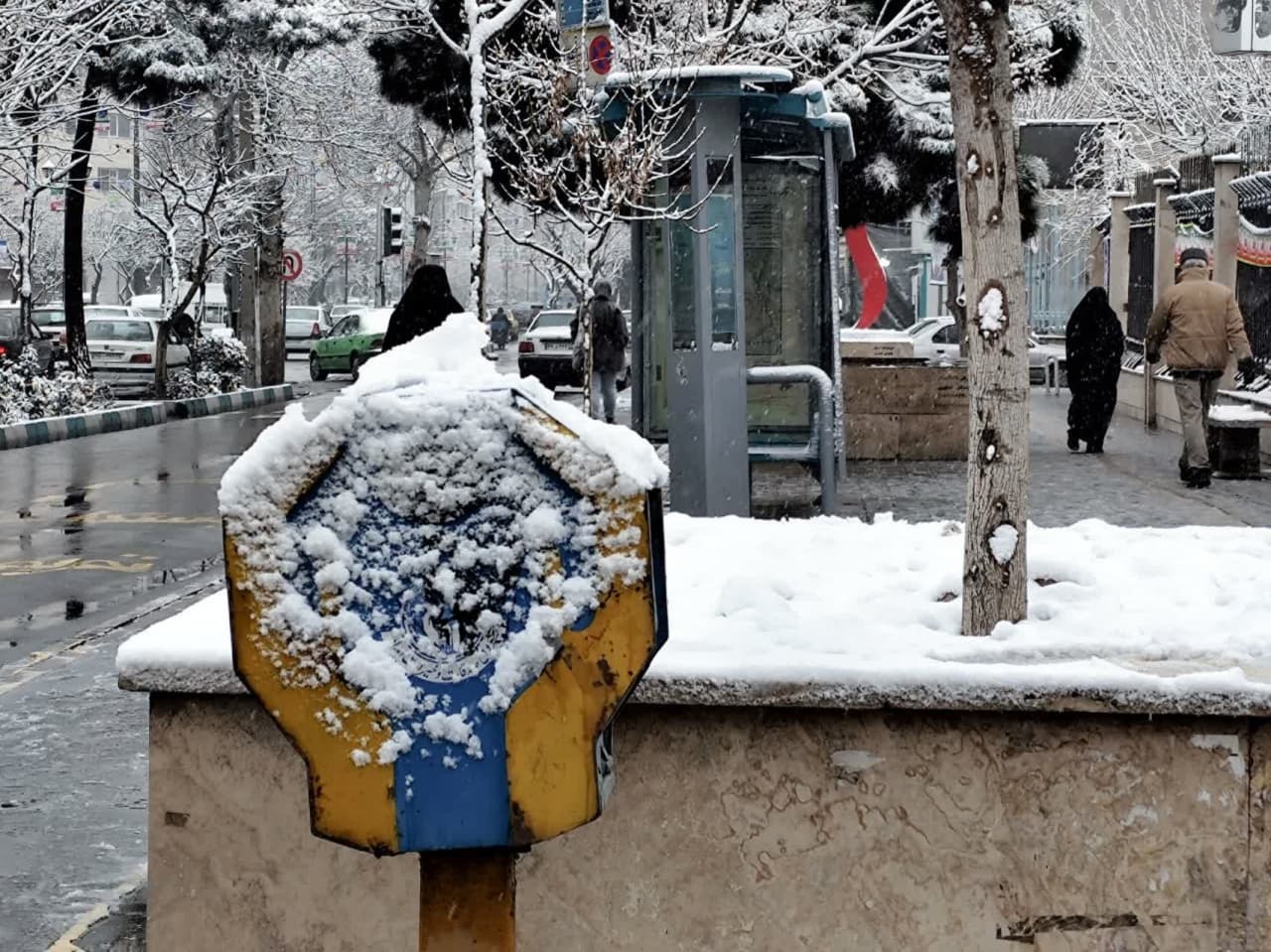 نمای برفی شهر تهران
