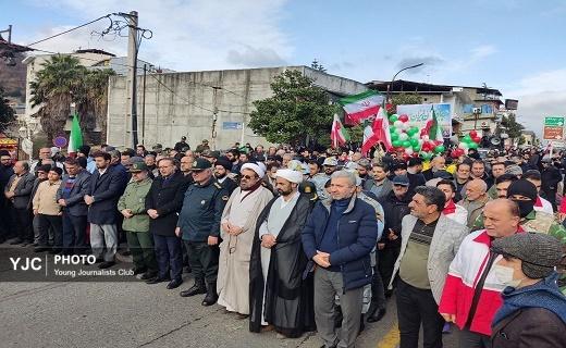 حضور پرشور مردم مازندران در راهپیمایی ۲۲ بهمن